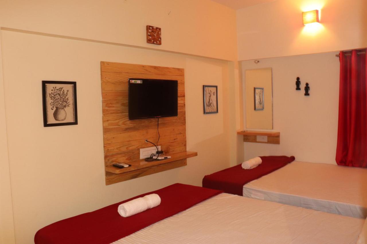 Grand Suites Srirangam Tiruchirappalli Exterior foto