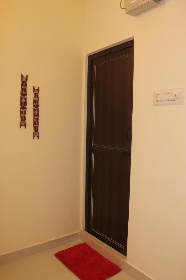 Grand Suites Srirangam Tiruchirappalli Exterior foto