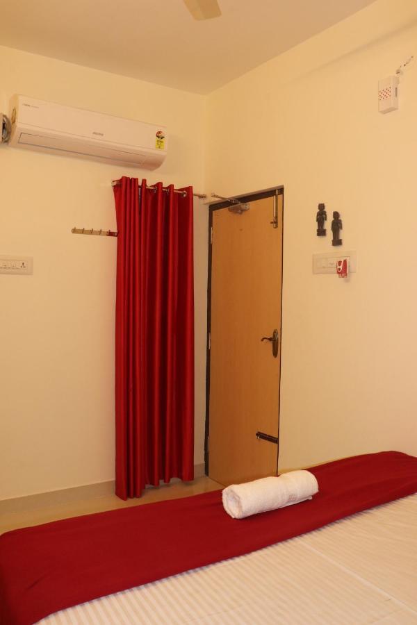 Grand Suites Srirangam Tiruchirappalli Exterior foto